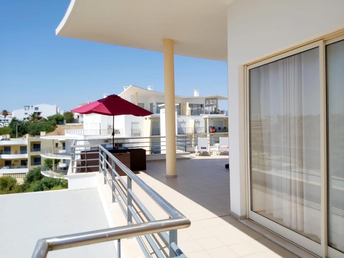 Sea View Penthouse In Albufeira Διαμέρισμα Εξωτερικό φωτογραφία